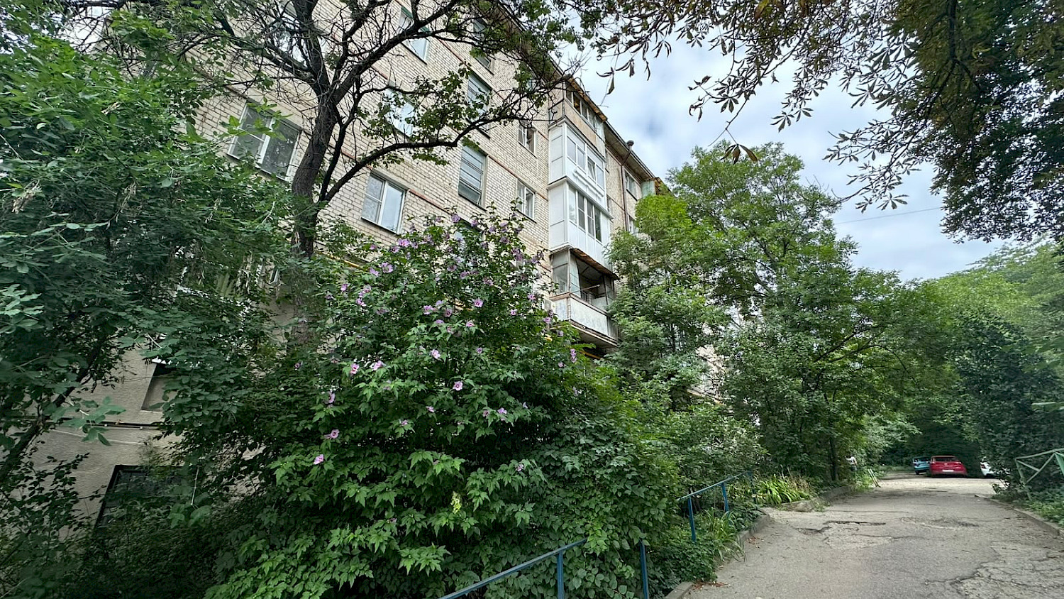 Ставропольский край, Пятигорск, пр-т Калинина, 17к1